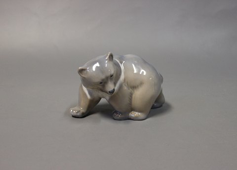 Kgl. porcelænsfigur, stor bjørn, nr.: 2841.
5000m2 udstilling.