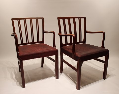 A Pair of Armchairs - Mahogany - Red Fabric - Fritz Hansen - 1930