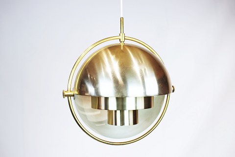 Multi-Lite pendant of brass designed by Louis Weisdorf and manufactured by Lyfa 
in the 1960s.
5000m2 showroom.