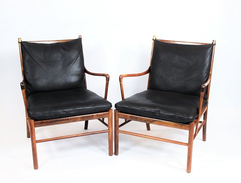 A pair of Colonial easy chairs, model PJ149, designed by Ole Wanscher in 1949 
and manufactured by P. Jeppesen.
5000m2 showroom.
