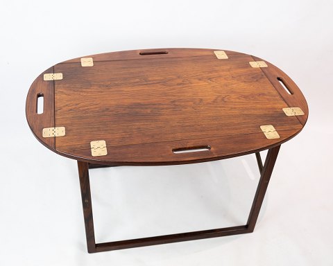 Butlerbord i palisander designet af Svend Langkilde fra 1960erne. 
5000m2 udstilling.