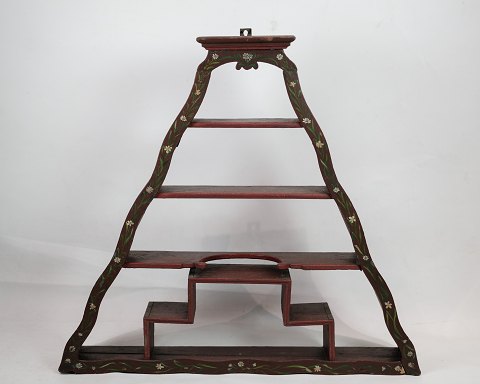 An old Amager shelf with original paint and colors from around the year 1860s.
Dimensions in cm: H: 73 W: 80 D: 14
Great condition
