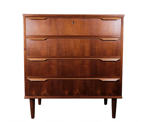 A teak chest of drawers of Danish design from the 1960s. 5000m2 exhibition
Great condition
