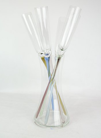 Serverings glas vase - champagne glas på stilk - forskellige farver
Flot stand
