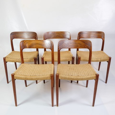 Sæt Af 5 Spisestuestole - Model 75 - Teak - Papirflet - N.O Møller - 1960erne
Flot stand
