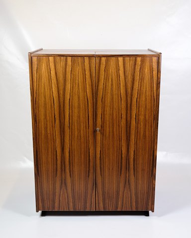 Hideaway Desk Cabinet/Secretary - Rosewood - Norwegian Design - Rare - 1960s
Great condition
