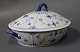 B&G blue fluted/-painted tureen, stamped #12.
5000m2 showroom.
