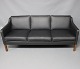 2209 BM 3 seater sofa in Black leather by Børge Mogensen and Fredericia 
Furniture.
5000m2 showroom.
