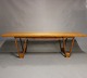 Large coffeetable in teak designed by Illum Wikkelsø and from the 1960s.
5000m2 showroom.
