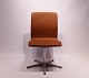 Oxford classic office chair, model 3171, in cognac colored savanne leather by 
Arne Jacobsen and Fritz Hansen.
5000m2 showroom.