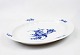 Ovale dish, no.: 8535, in Blue Flower by Royal Copenhagen.
5000m2 showroom.