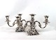 A set of two armed candlesticks of hallmarked silver.
5000m2 showroom.