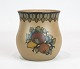 Keramik vase i brune farver, nr.: 82 af L. Hjort.
5000m2 udstilling.