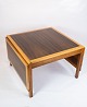 Coffee table of rosewood with extensions, designed by Børge Mogensen from the 
1960s.
5000m2 showroom.
