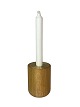 Oak Nordic candlestick in oak and brass by Andersen Furniture. 
5000m2 showroom.
Great condition
