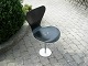 Arne Jacobsen  chair model 3107 black lacquered phone chair 5000 m2 showroom