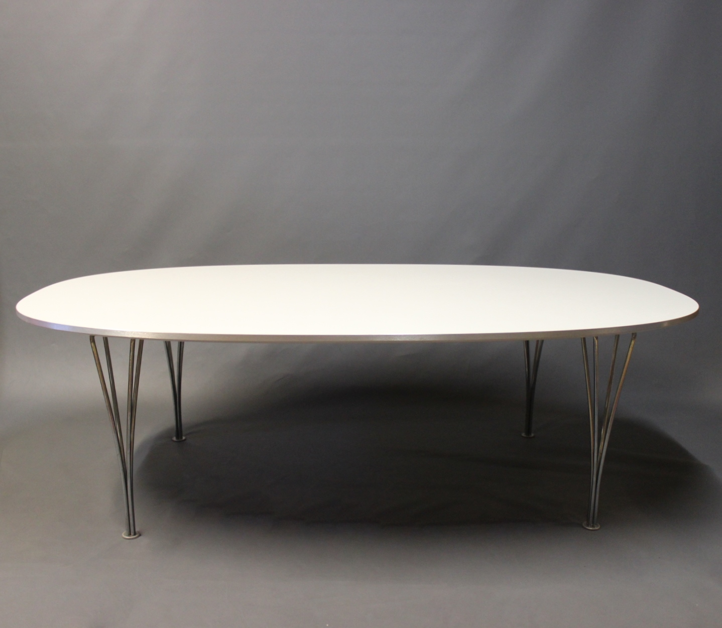 Superellipse Piet Hein sofabord, sjælden model. * udstilling. * - Antik & Design