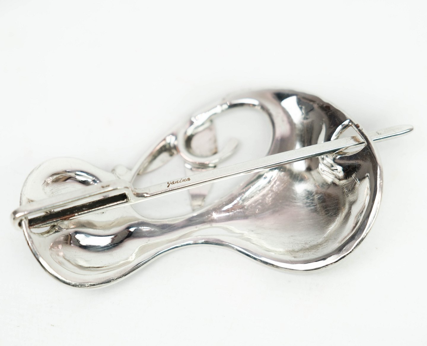 Måge Afstemning Bevægelig Hårspænde i enkelt design af forgyldt sølv. * 5000m2 udstilling. - Osted  Antik & Design